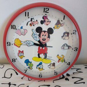 Vintage Mickey Mouse clock